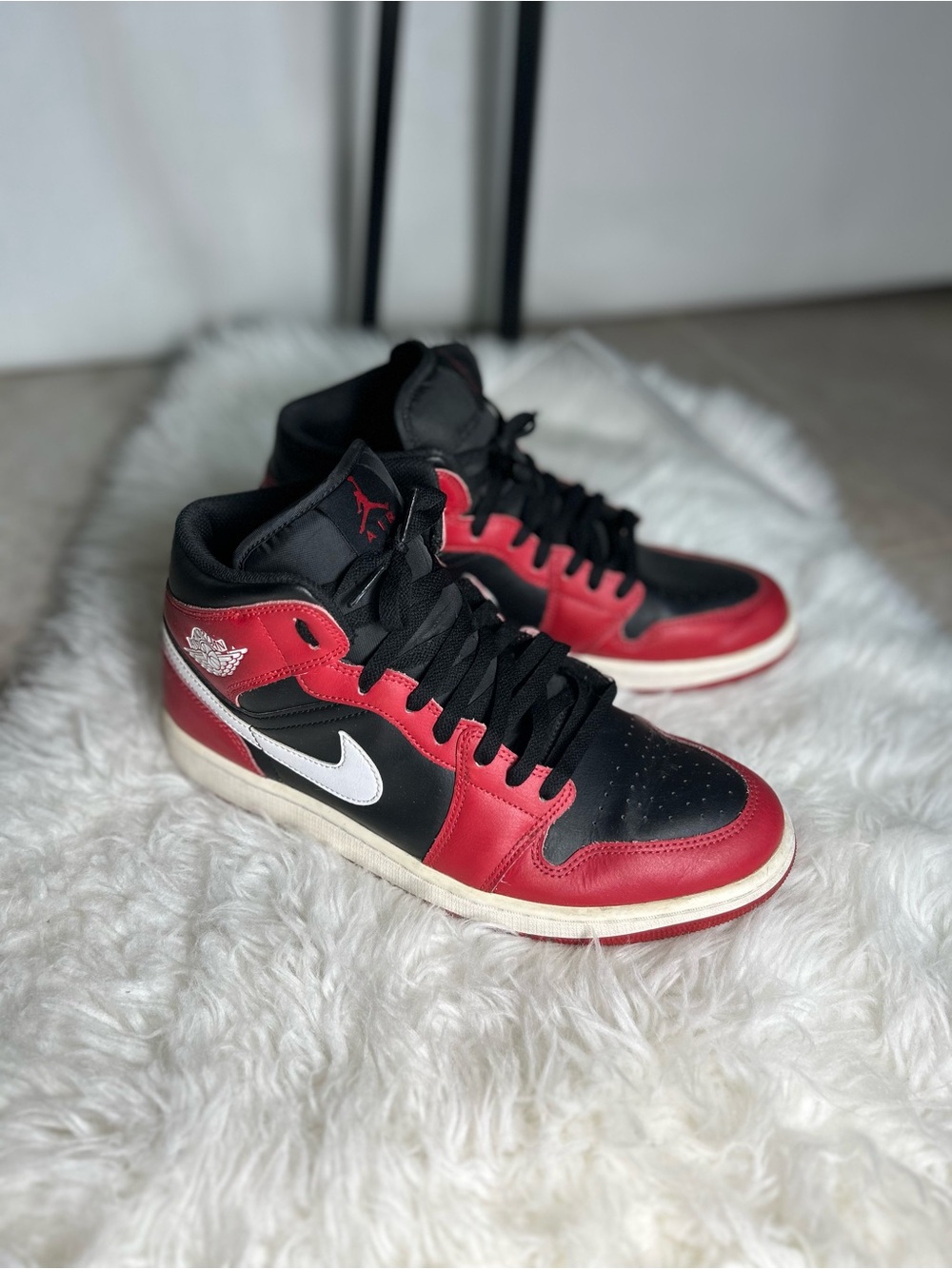 Nike size 11 Air Jordan 1 Mid Men’s Shoes - Black/Red/White